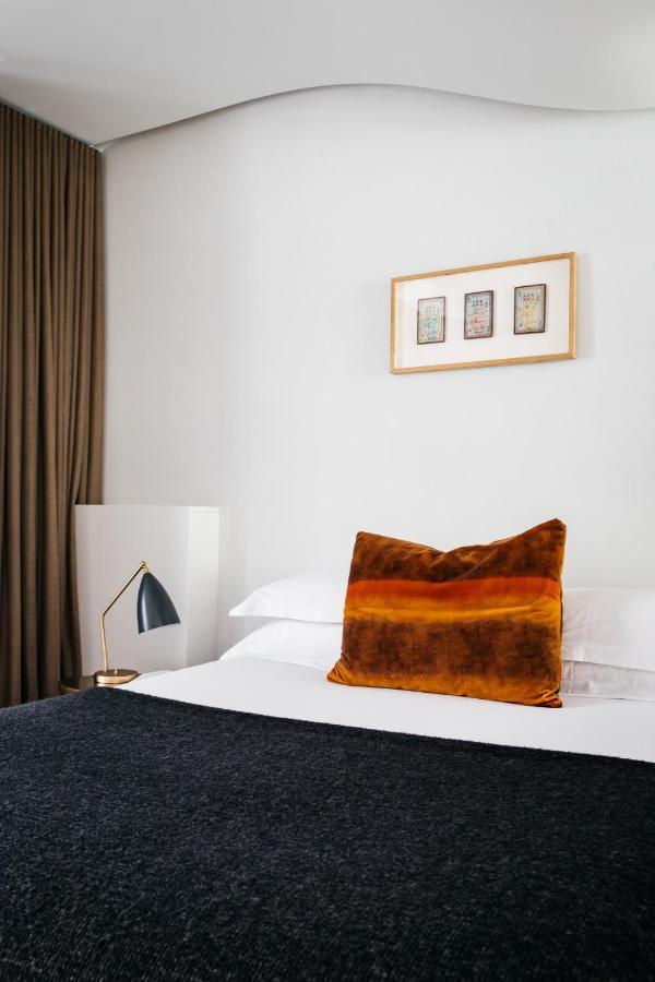 Nishi Apartments Eco Living By Ovolo Canberra Exterior photo