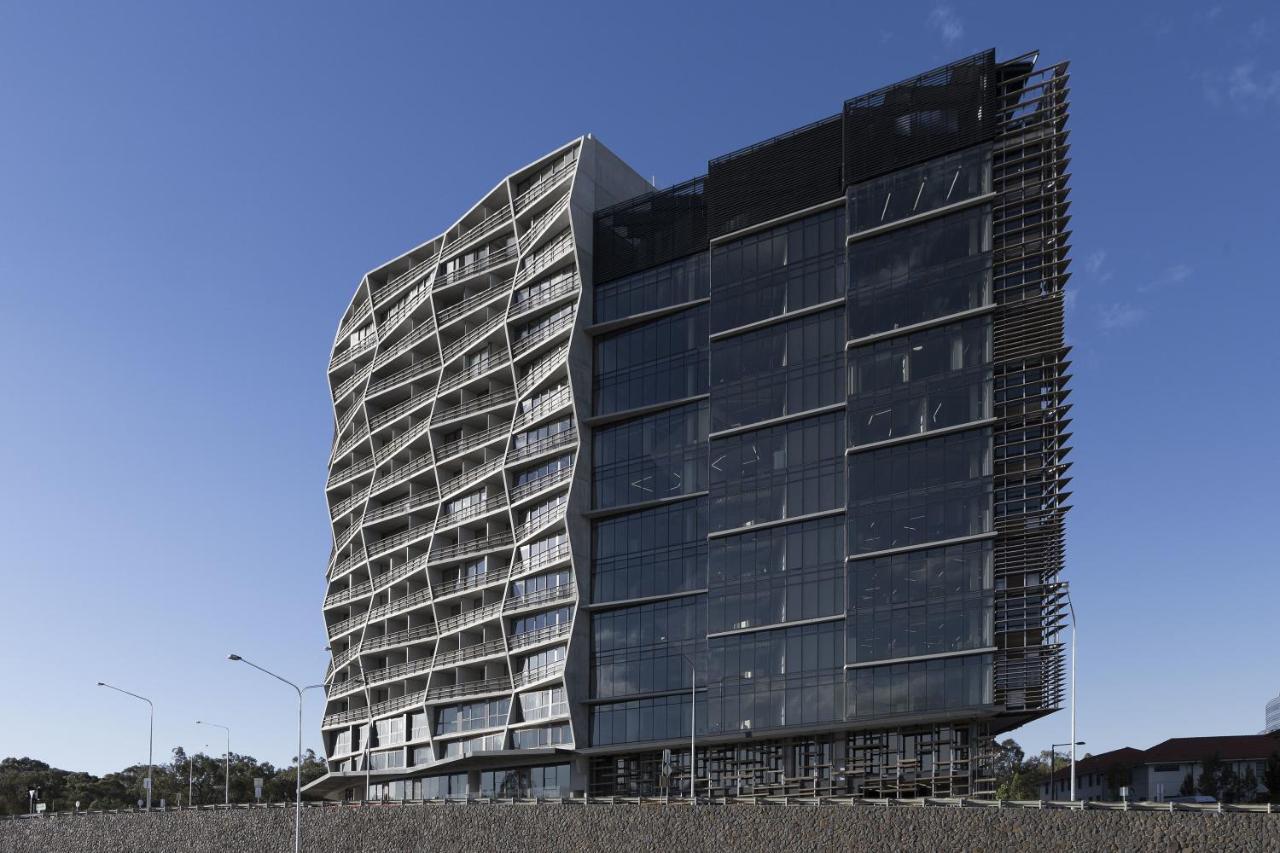 Nishi Apartments Eco Living By Ovolo Canberra Exterior photo